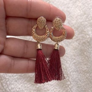 Red tassel Bollywood maroon earrings on gold